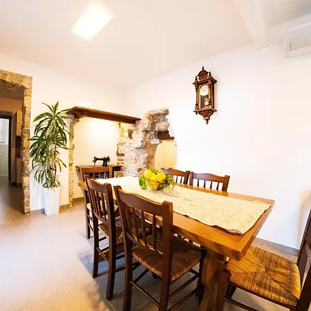 Alloggio per agriturismo La Dimora Dei Re